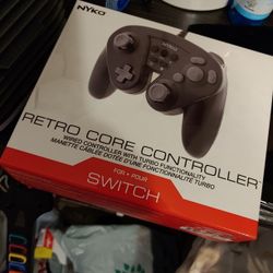 Retro Nintendo Switch Wired Controller
