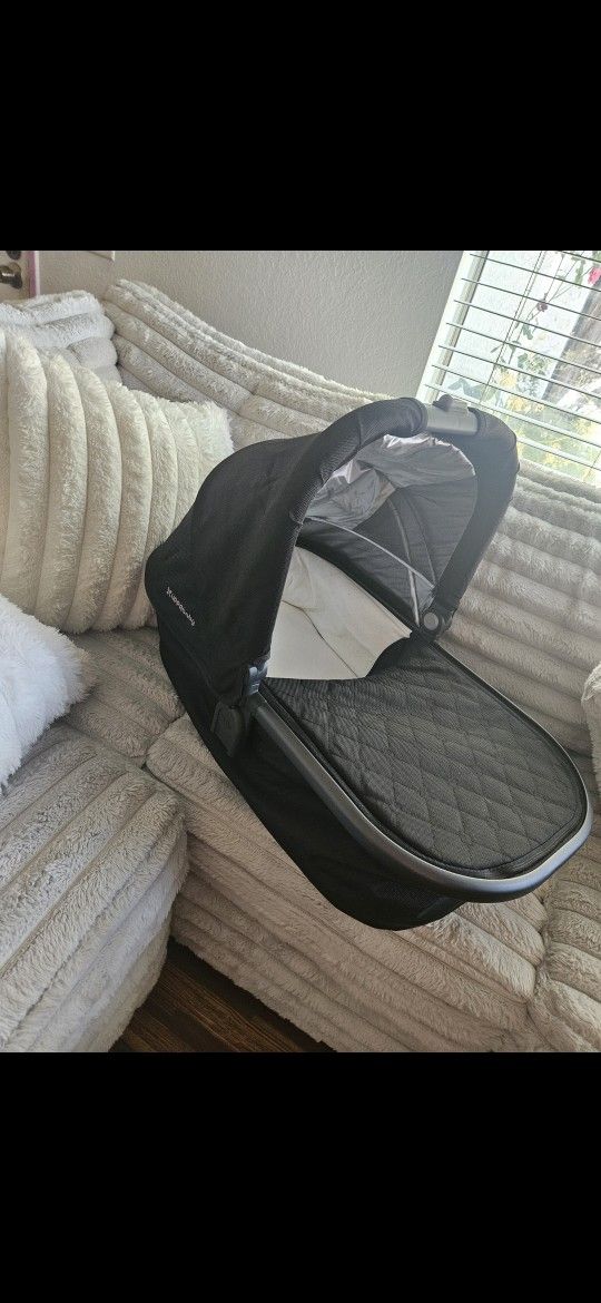 Uppababy Bassinet