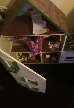 Hand wood craft doll house with furniture