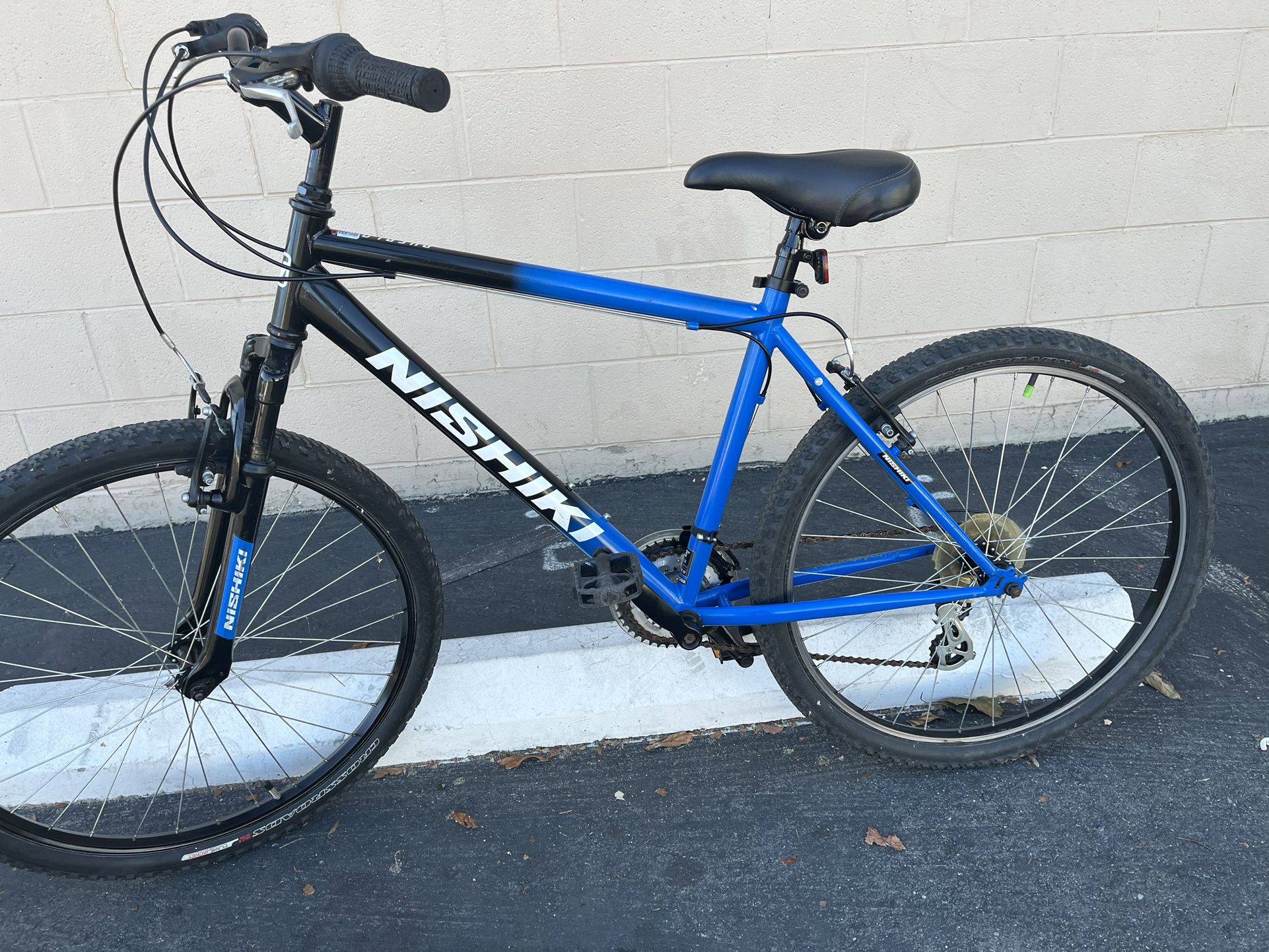 goodbike evryting work good tires size 26 fast bike