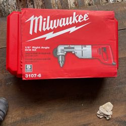 Milwaukee Heavy Duty 1/2” Right Angle Drill Kit (Brand New!!)