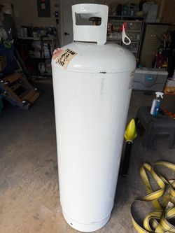 100lb  Propane Tank