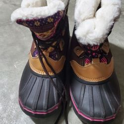 Snow Boots For Girl Size 4