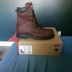 Red Wing Boots 2414