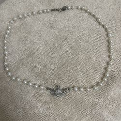 Vivienne Westwood Pearl Choker Necklace