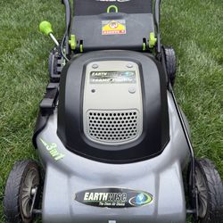 Earthwise 12Amp 110 Volt Corded Electric Lawn Mower (Excellent Condition)