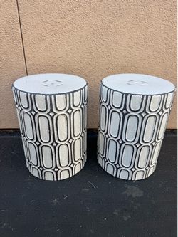2 Ceramic garden stool, ceramic hollow drum stool, glazed ceramic decorative garden stool, Chinese style ceramic ornaments, suitable for garden, dinin