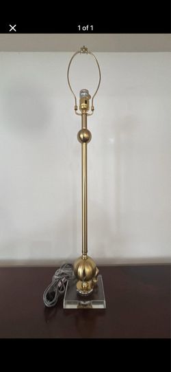 Lamp ( no shade)