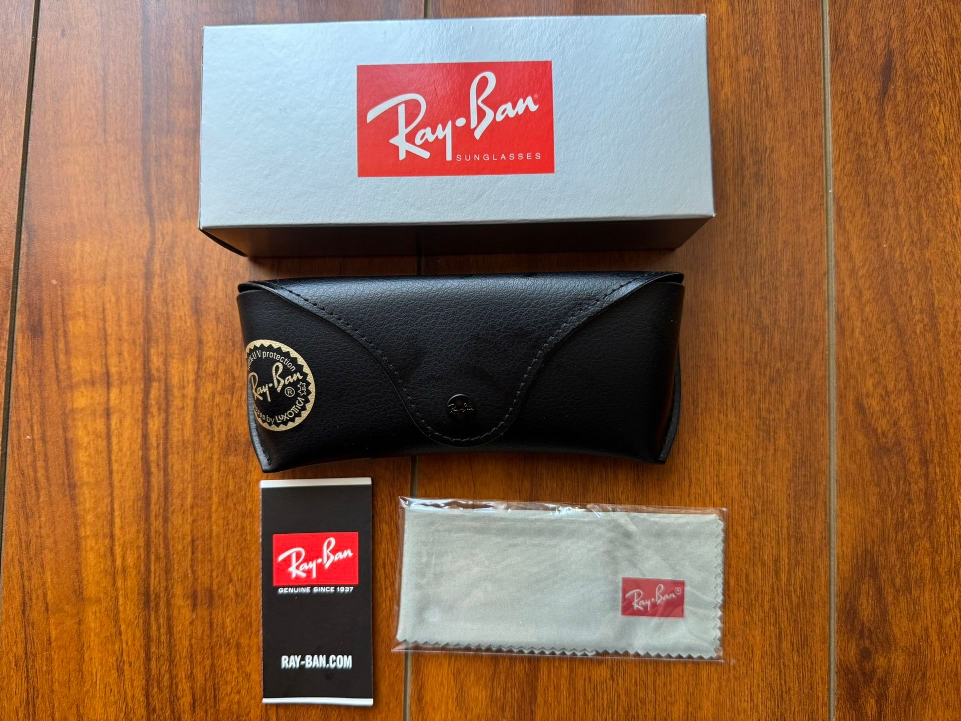 Ray Ban