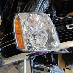 Yukon 07-13 Headlight 