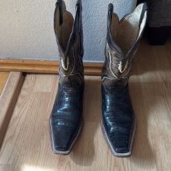 Cowboy Boots 
