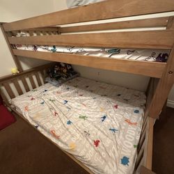 Kids Twin Over Full Low Bunk Bed