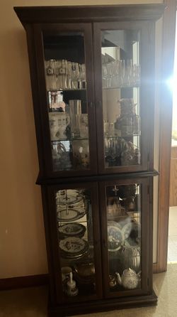 Curio Cabinet Cherry Wood