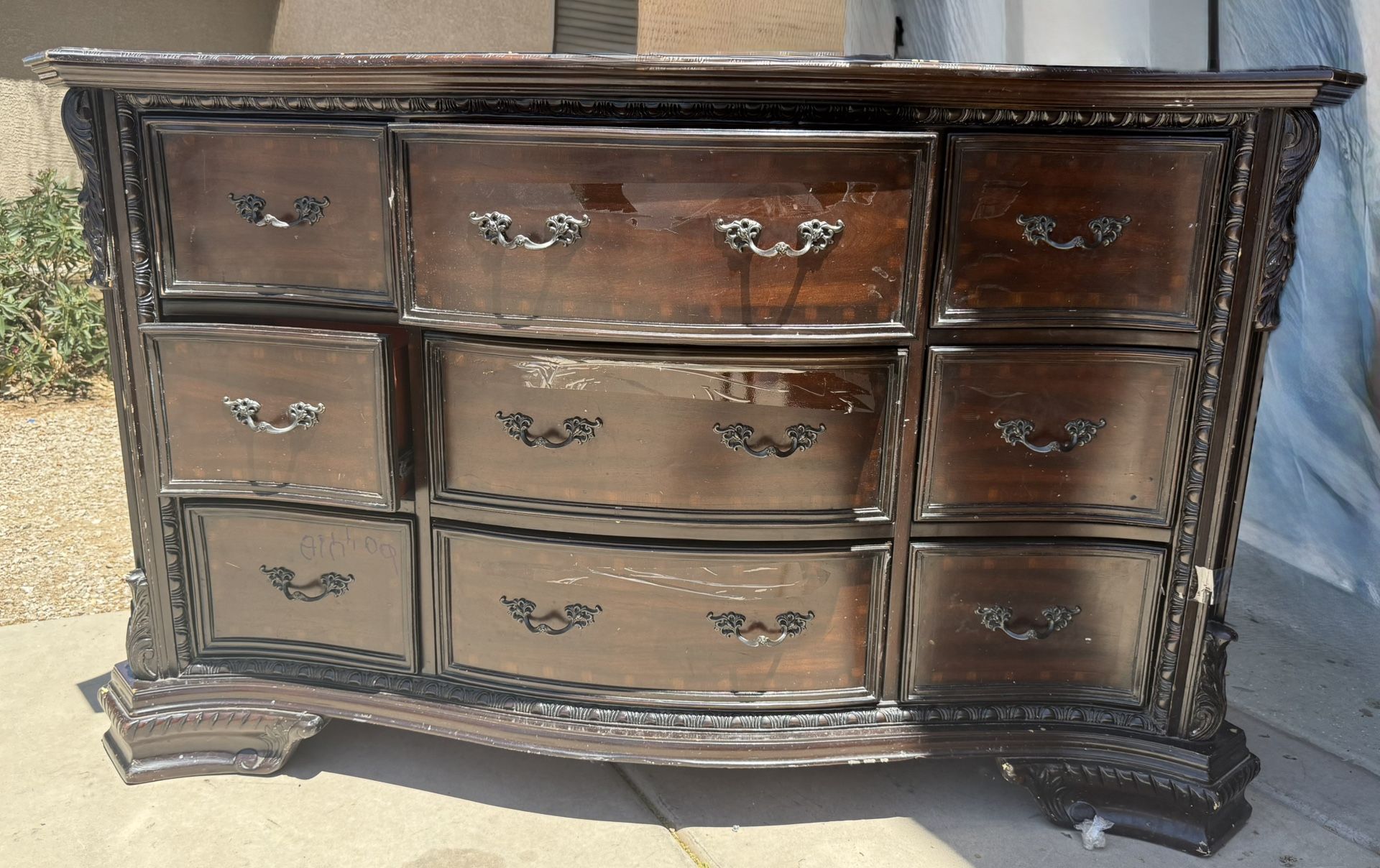 9 drawer dresser