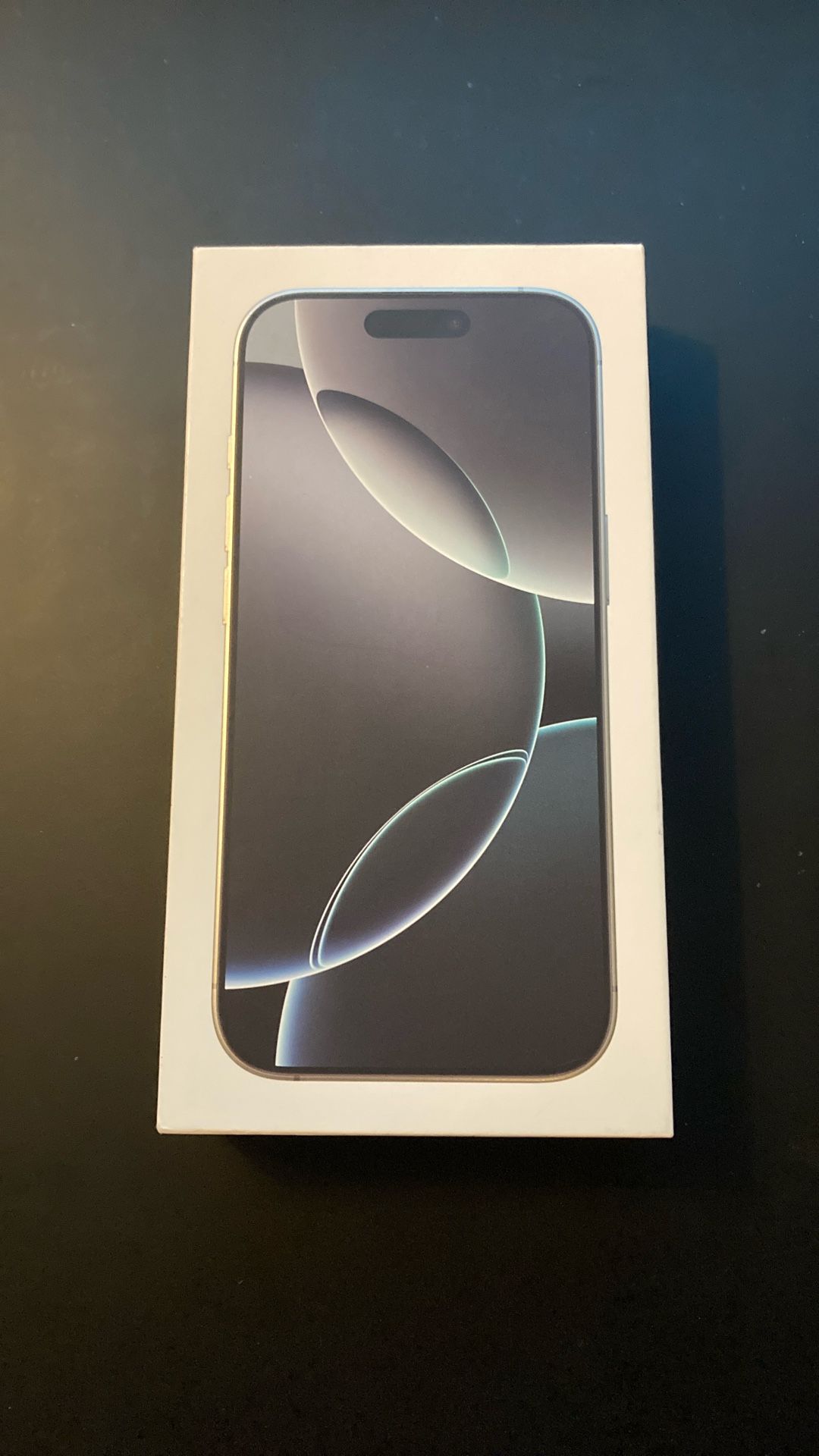 iPhone 16 Pro 128GB White Titanium