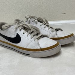 Men’s Nike Court Legacy 8.5