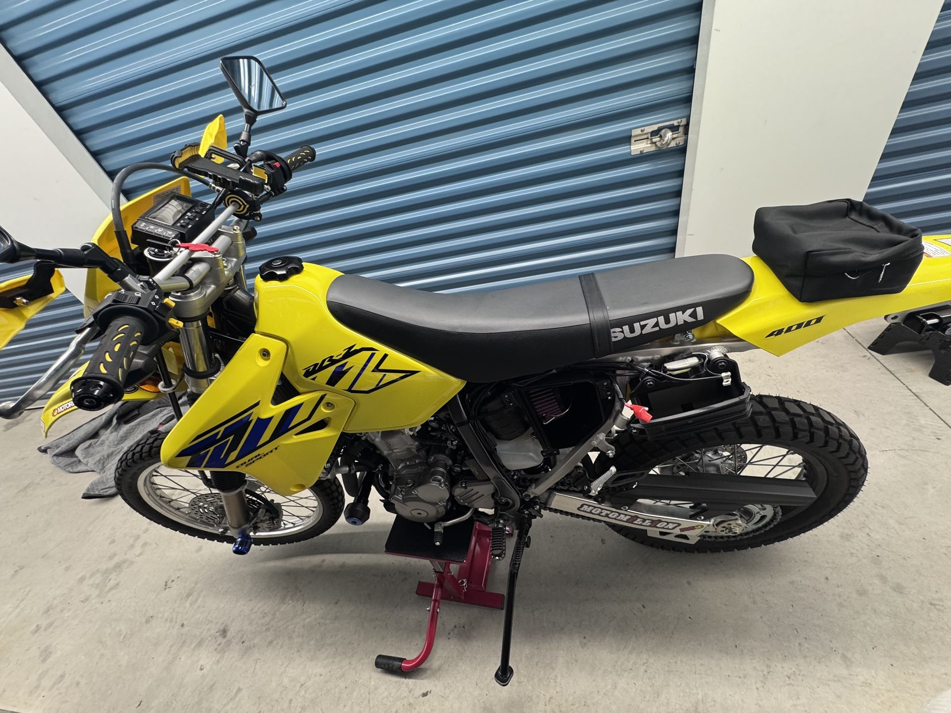 2023 Suzuki Drz400
