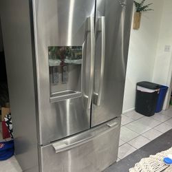 Whirlpool Refrigerator