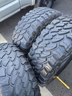 3 Used Tires Lt40x13.50r17 GPR (121Q) Procomp Xtreme MT2 $350.00