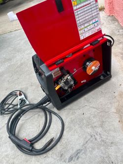 Lincoln Electric
Weld-Pak 140 Amp MIG and Flux-Core Wire Feed Welder, 115V, Aluminum Welder with Spool Gun sold separately