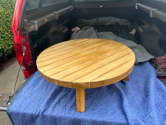 Coffee Table, cedar, Decent Shape, Delivery