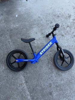 Strider 12 Classic Kids Balance Bike - Blue (Great Condition!)