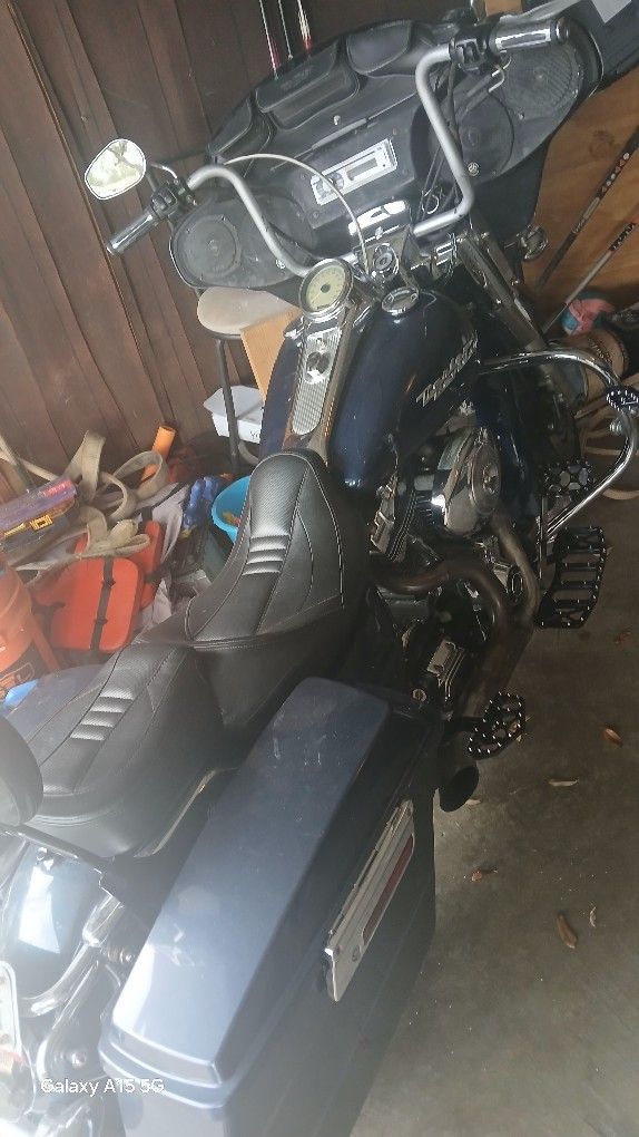 Runs Great. 32,000 Miles ,Everthing Work Blue title 5k