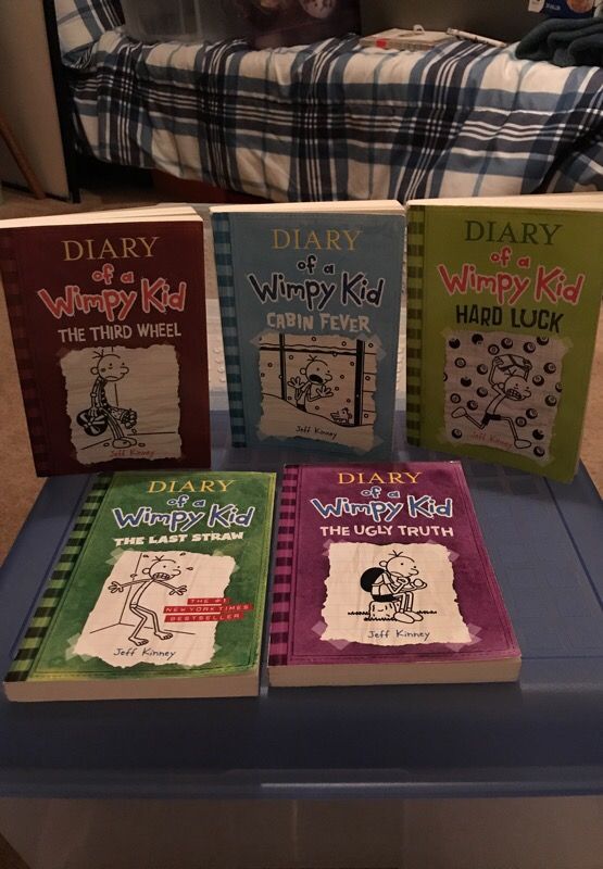 Diary of a Wimpy Kid reading Book Collection
