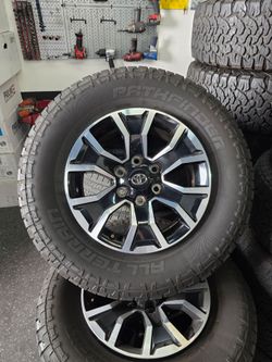 17" TOYOTA Tacoma/4Runner OEM rims used tires