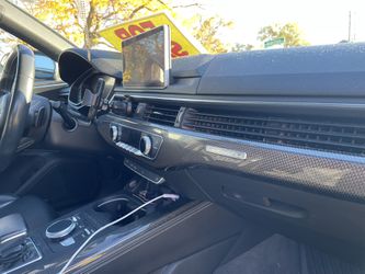 2018 Audi S4 Thumbnail