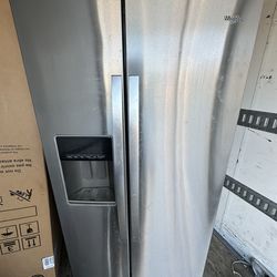 2 door Whirlpool fridge