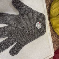Whizard Stainless Steel Mesh Hand Glove - Cut Resistant, Medium