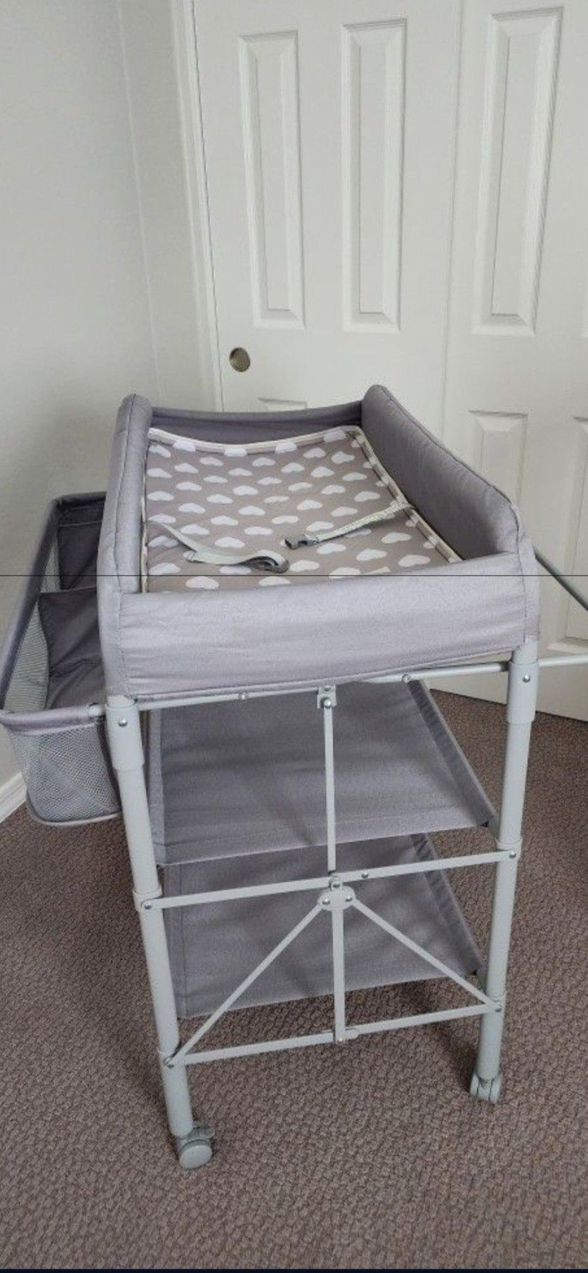 Baby Rolling changing Table