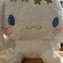 Cinnamon Roll Backpack 