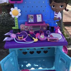 Doc McStuffins Make Sounds With Accesorios