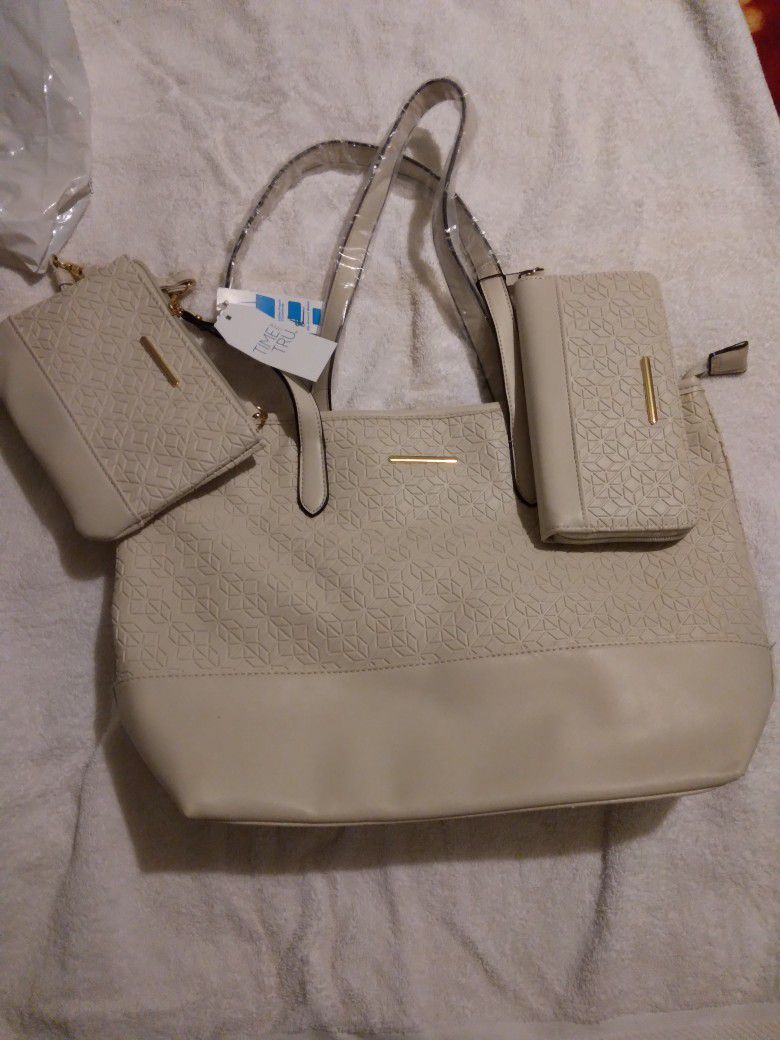 Big White Purse, Small Purse And Wallet 