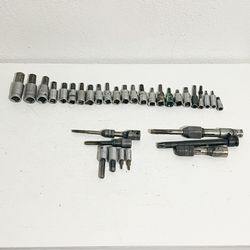 Set De 33 Piezas De  Herramienta Para Mecanicos Usada