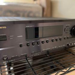 COMPLETE ONKYO + INFINITY SURROUND SOUND SYSTEM