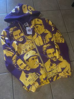 ASAALI ZIP UP SIZE M,NOT FREE,CHECK DESCRIPTION