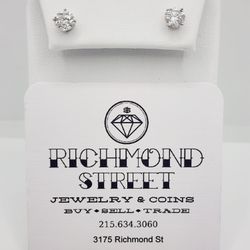 14k Gold 1.50ctw Lab Grown Diamond Earrings 