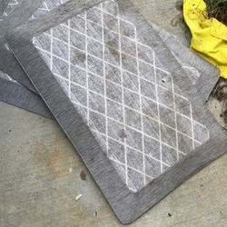 2.5x1.5 Rubber Mats