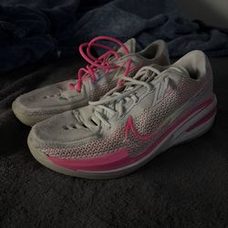 Gt cut 1 think pink kay yow size 12