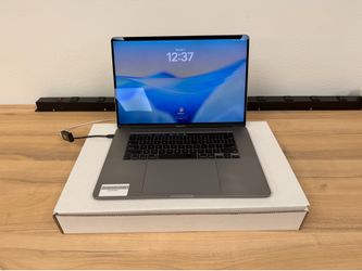 MacBook Pro 16 Inch **2.4GHz Intel 8 Core i9**Only $799