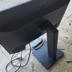 24 Inch HP Desktop Monitor