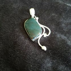 Green Jasper and Sterling Silver Neck Pendant