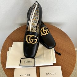GUCCI Woman’s Black Leather Malaga Kid GG  38.5