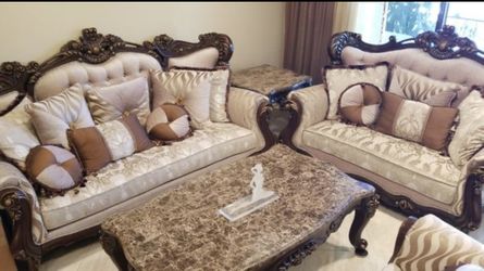 5 Pieces Elegant Living Room Set