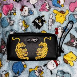 Ed Hardy Screaming Tigers Print Double Zip ID's Card Money Wallet Wristlet Purse