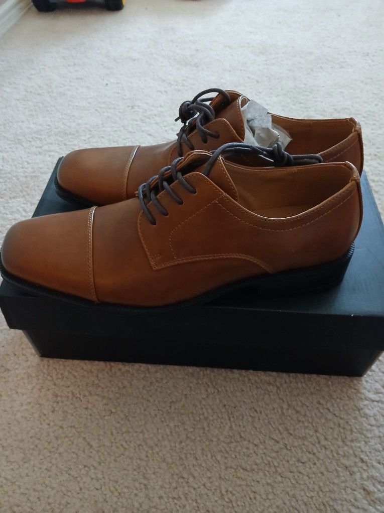 New Elegant Brown Dress Shoes Size 10M