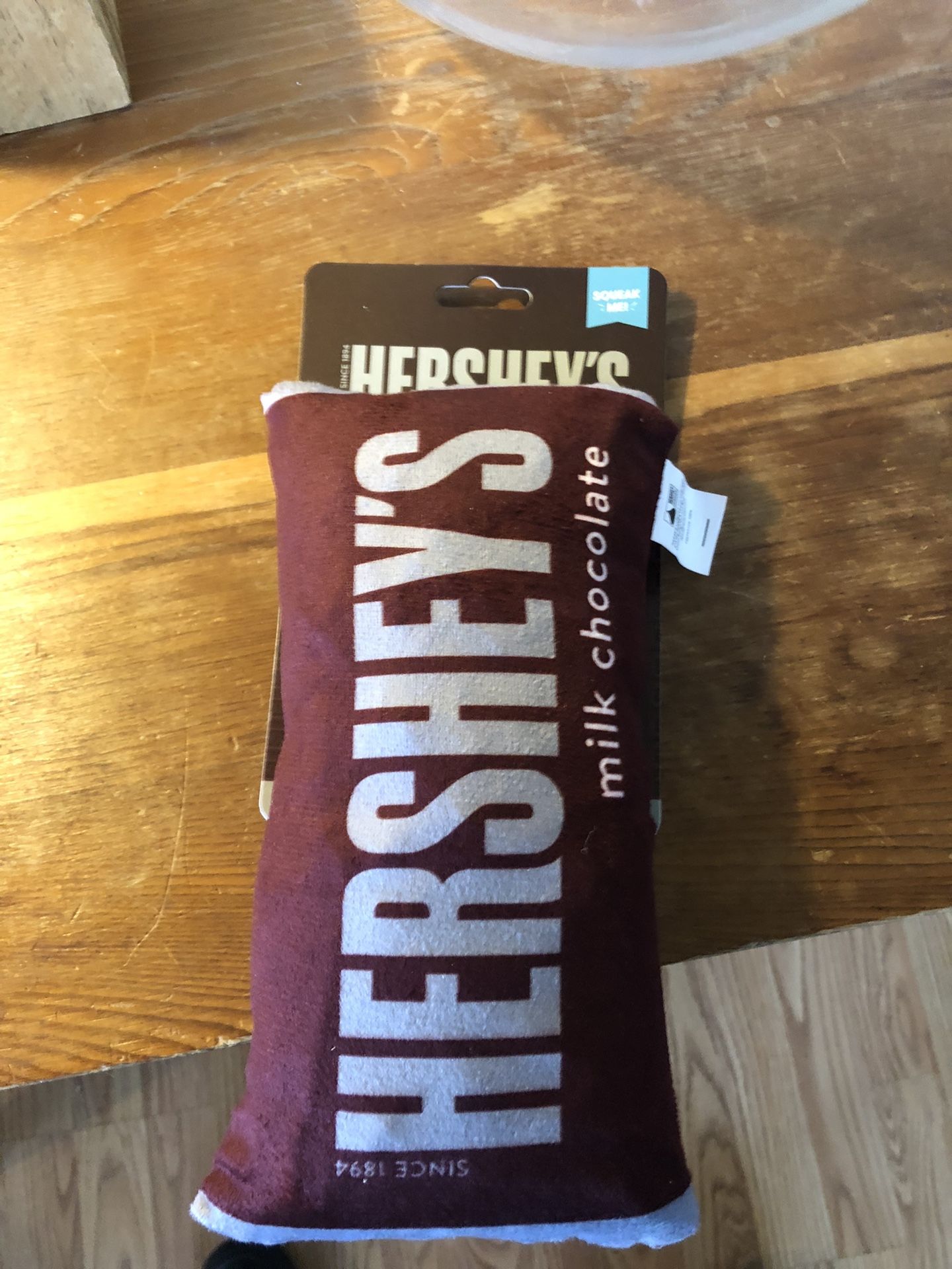 New Hershey’s Squeaking Dog Toy